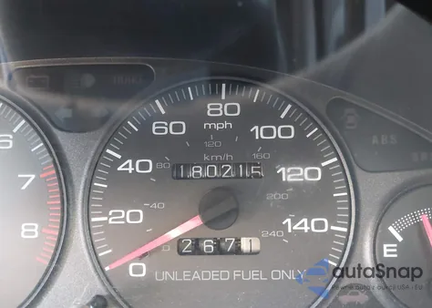 1998 Acura Integra Gs z USA, uszkodzony, nr VIN JH4DB7568WS001815